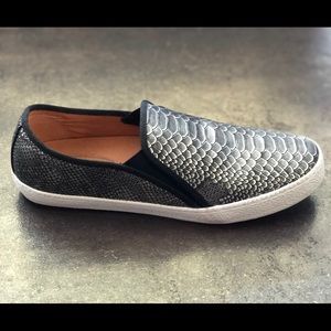 Corso como slip-on shoes